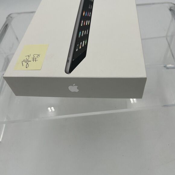 Apple iPad Air 1st Gen A1474 16GB 9.7" Wi-Fi Space Gray- EUC In Box No Cord (#2) - Picture 3 of 12